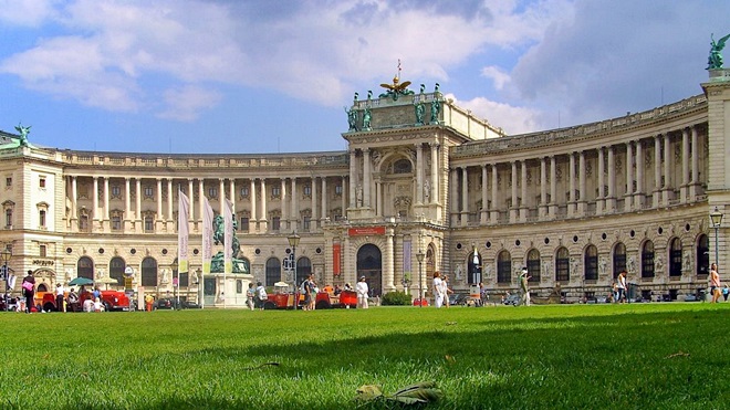 Hofburg-1